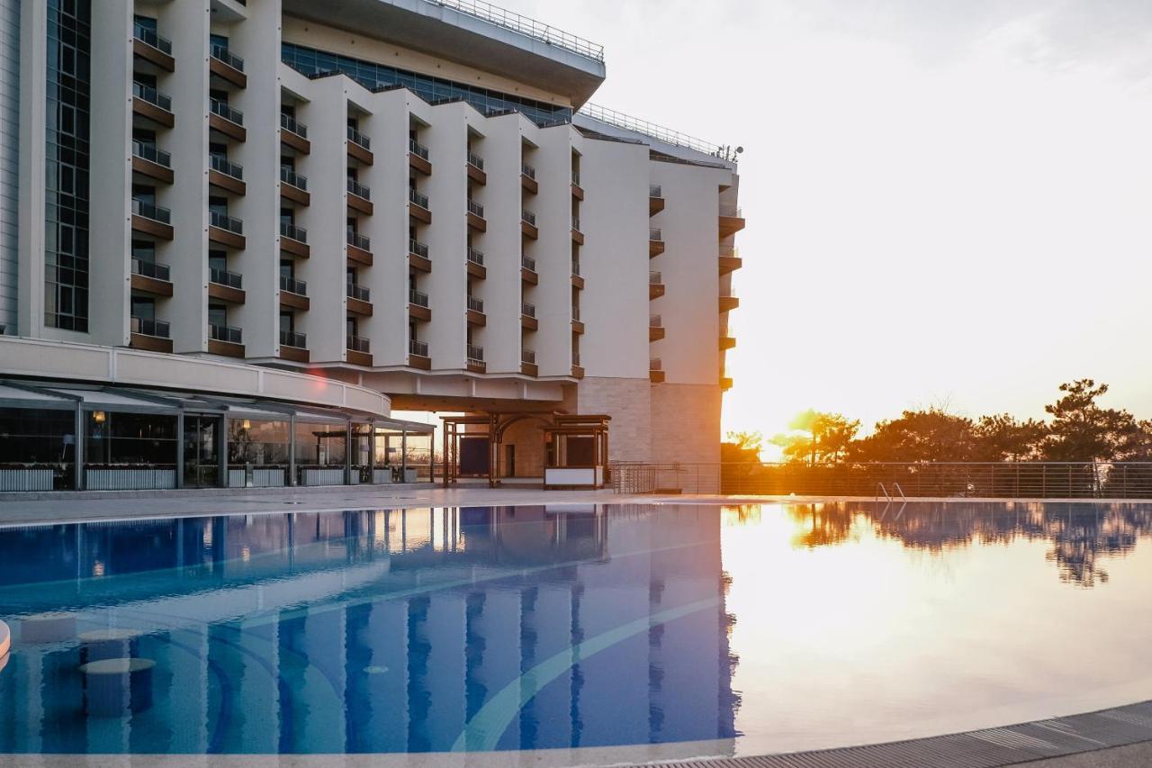 Metropol Grand Hotel Gelendzhik Esterno foto